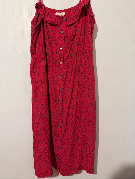 Universal Thread Dresses & Skirts - Universal Threads Dark pink Button-Front Midi dress with Floral Print XL